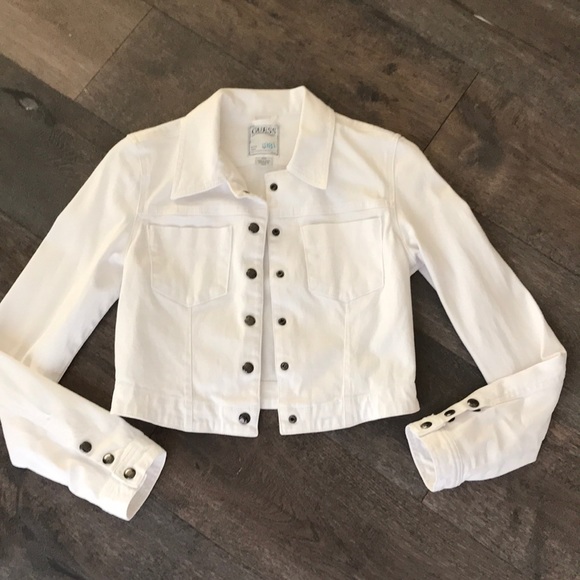 guess white jean jacket